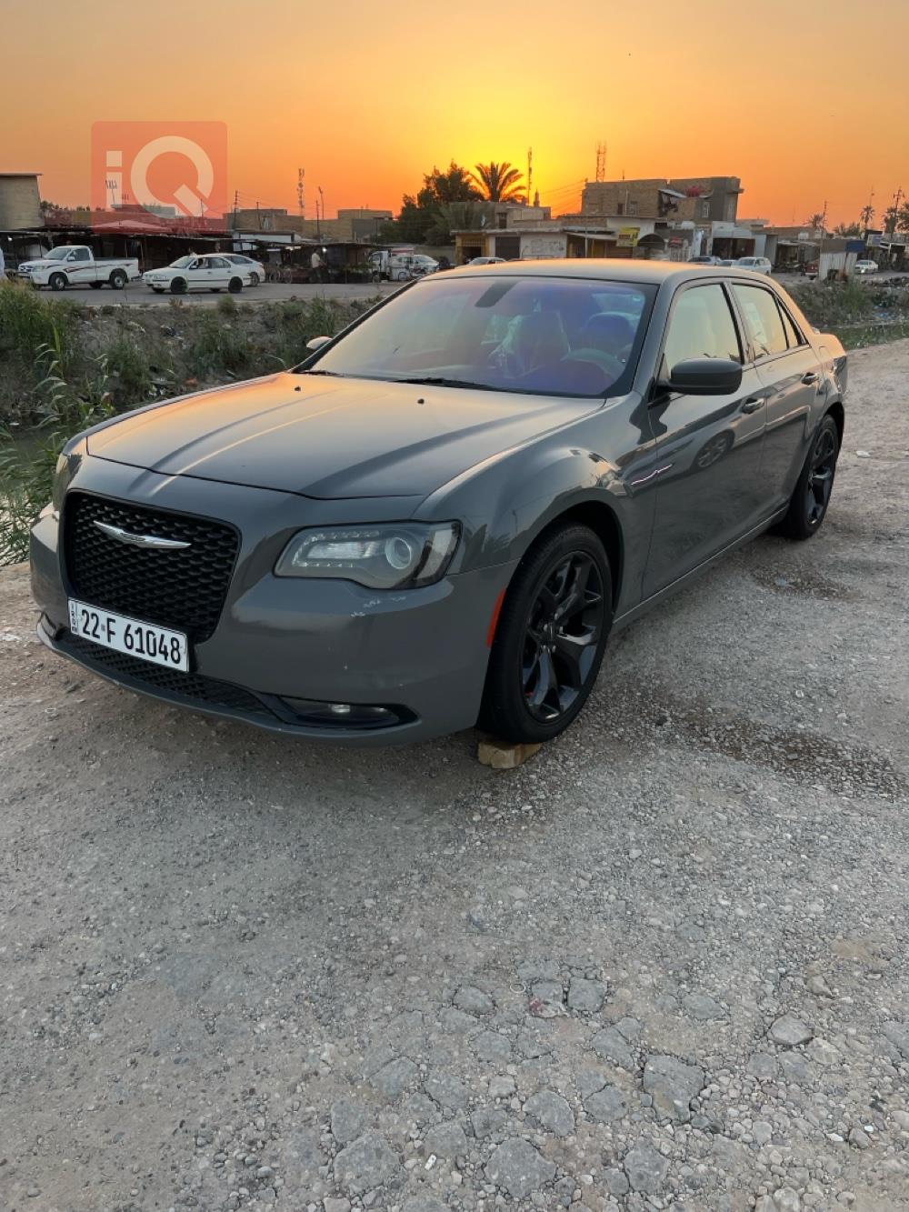 كرايسلر 300